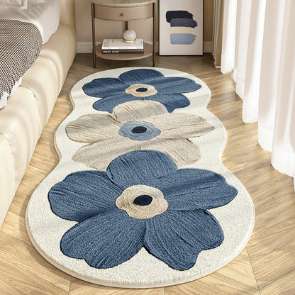 Liesl Floral Wavy-Edge Rug – Blue