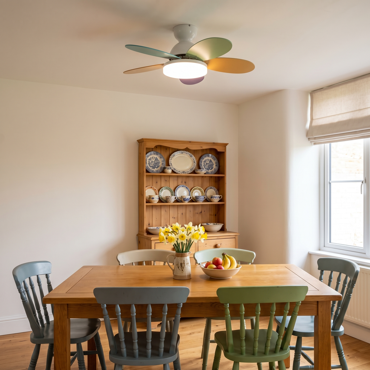 Flora ceiling fan above a dining table