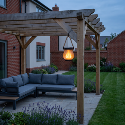 Lachlan solar hanging lantern – flickering under a pergola
