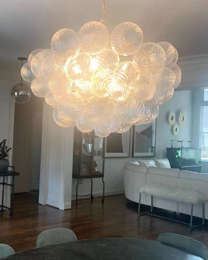 Annika bubble chandelier – lit bubbles, close view