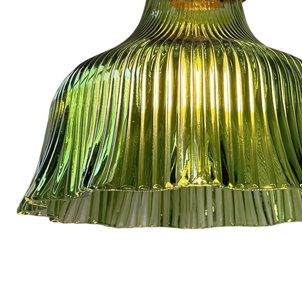 Fiorella flower wall light – green glass close-up